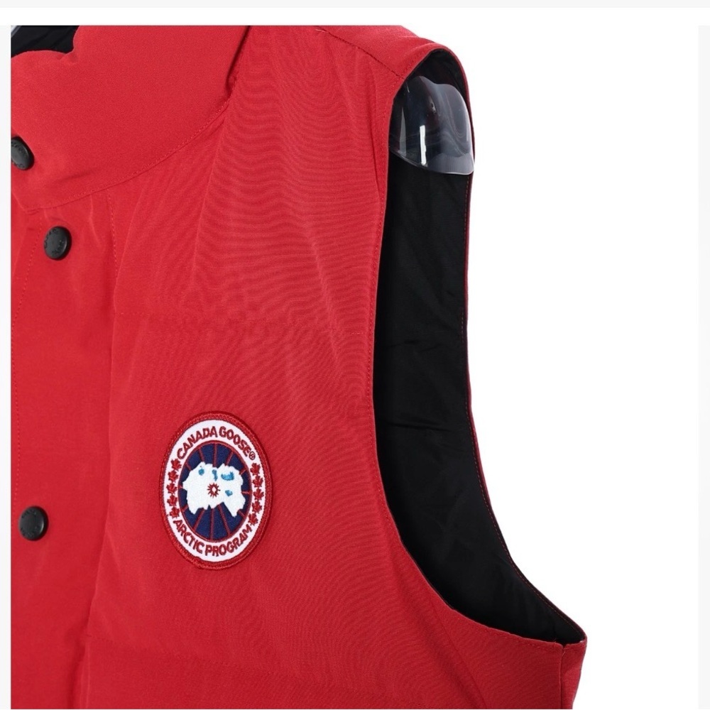 Canada Goose 19Fw Freestyle Crew 4154M Red Puffer Vest, NWT, 24” P2P (Unisex) - Picture 5 of 11